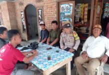 Aipda Djayusman Sambangi Warga dan Sampaikan Imbauan Antisipasi Kebakaran serta Cegah C3 untuk Wujudkan Situasi Kamtibmas yang Aman dan Kondusif