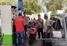 POLSEK LURAGUNG MELAKSANAKAN PATROLI MEMBERIKAN HIMBAUAN AGAR TETAP JAGA KEAMANAN