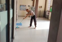 Wujudkan Polisi Bersama Masyarakat, Polsek Ciawigebang Gelar Kerja Bakti di Masjid Baiturrahman Desa Ciputat