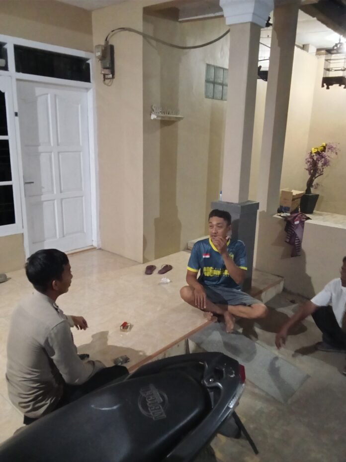 0-2448x3264-0-0-{}-0-0#