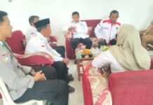 Jaga Kamtibmas, Bhabinkamtibmas Ikuti Rakor Pemerintahan Desa Karangkamulyan