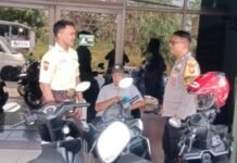Bhabinkamtibmas Desa Kadurama Laksanakan Patroli Dialogis, Sampaikan Imbauan Kamtibmas kepada Satpam Koperasi Artha Guna Mandiri