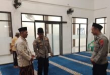 Lewat Kegiatan Subuh Keliling di Masjid Baiturrahman Desa Ciputat, Kapolsek Ciawigebang Perkuat Sinergi dengan Masyarakat