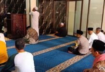 Wujudkan Polisi Bersama Masyarakat, Bhabinkamtibmas Polsek Ciawigebang Laksanakan Jumling di Masjid Baiturrahman Desa Ciputat