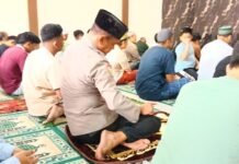Kapolsek Ciawigebang Laksanakan Jumling di Masjid Baiturrahman Desa Ciputat, Perkuat Silaturahmi dengan Masyarakat