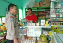 Silaturahmi Kamtibmas Polsek Kadugede melaksanakan giat sambang dan Patroli himbauan Kamtibmas