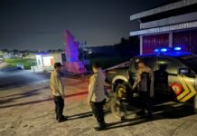 Sinergi Presisi Polsek Mandirancan Amankan Jalur Perbatasan Kabupaten: Kapolsek IPTU Iid Nurdin, S.H., Pimpin KRYD Malam di Cirea-Sidawangi