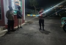 Bhabinkamtibmas polsek cigugur patroli dialogis monitoring sukageuri view , himbau jaga kamtibmas