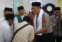 Serap Aspirasi Warga Cijoho, Kapolres Kuningan Tekankan Peran Pemuda dan Pengawasan Indekost dalam Jumat Curhat