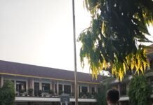 Tingkatkan Kesadaran Hukum Pelajar, Sat Lantas Polres Kuningan Sosialisasi Tertib Berlalu Lintas di SMAN 1 Kuningan